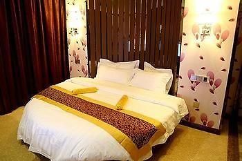Nanlin Holiday Hotel 南浔 外观 照片